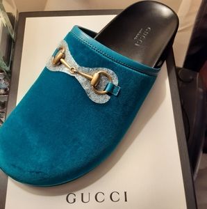 Authentic Gucci slides velvet dust bag included